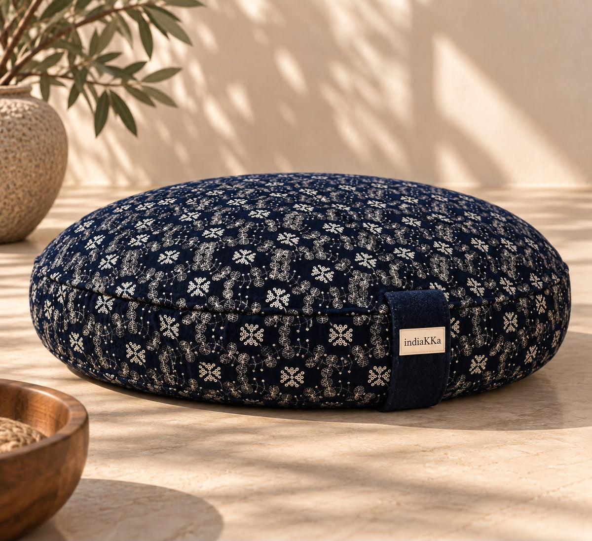 Lacivert Hint Kadifesi Meditasyon Minderi – 60 cm
